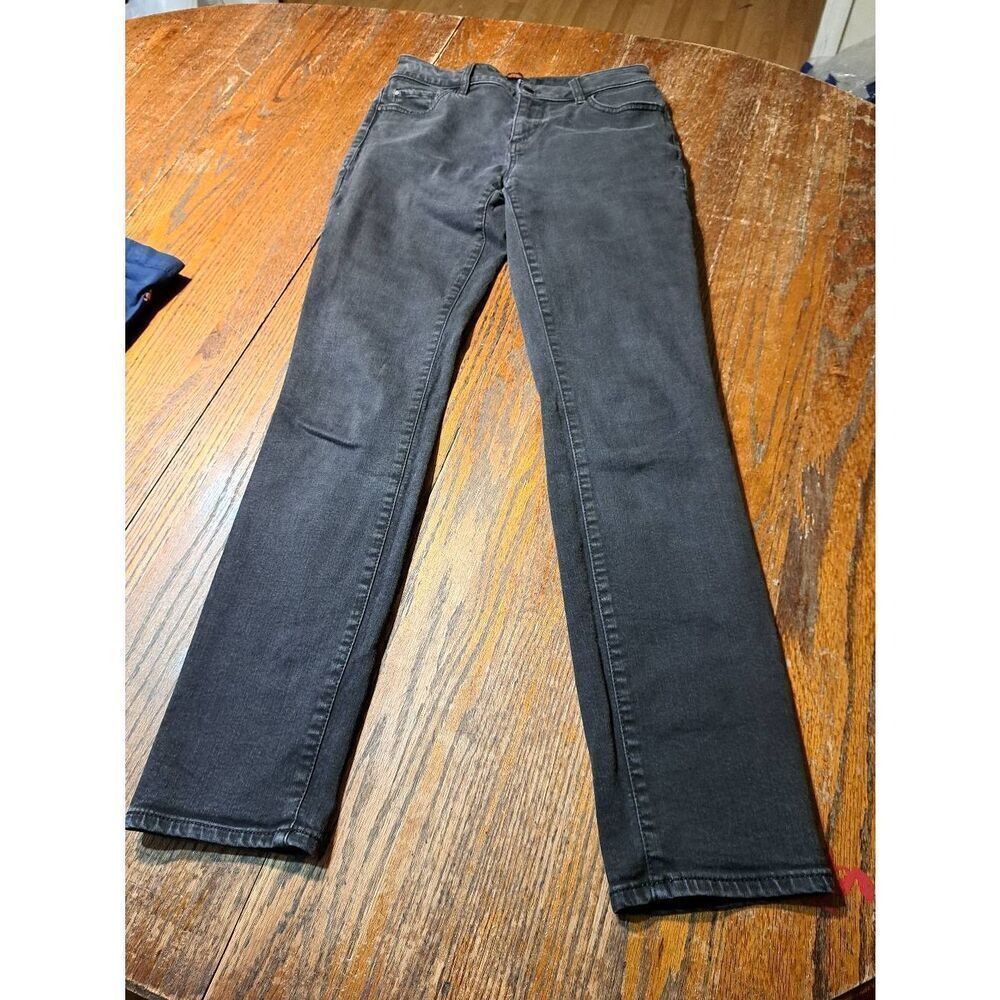 Size 0-2 Ann Taylor Black Denim Jeans Skinny Mid Rise Casual Pants with Pockets
